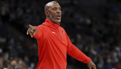 虎扑NBA-全主力惨负残阵灰熊45分 比卢普斯：我们太丢人了